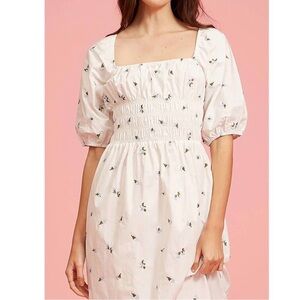 NWOT LUCY PARIS june embroidered dress in white/blue